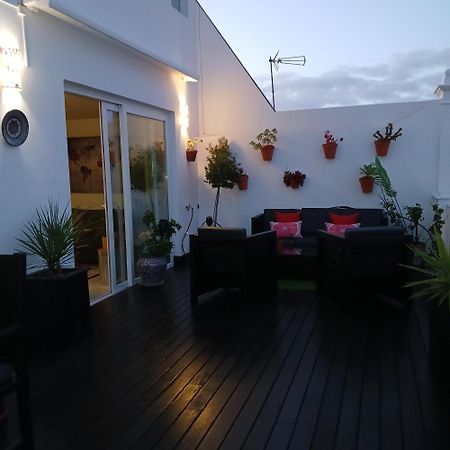 ***** Attic With Impressive Views And Jacuzzi Cádis Exterior foto